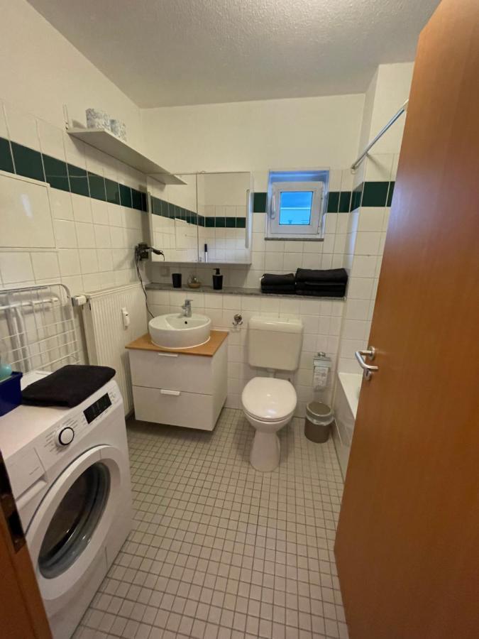 Ferienwohnung Mit 2 Zimmer, Kueche, Bad, In 萨尔布吕肯 外观 照片